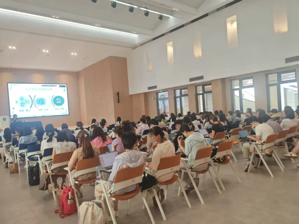 新课标 · 新教材 · 新评价——2026年初中语文专题培训语文分会场纪实