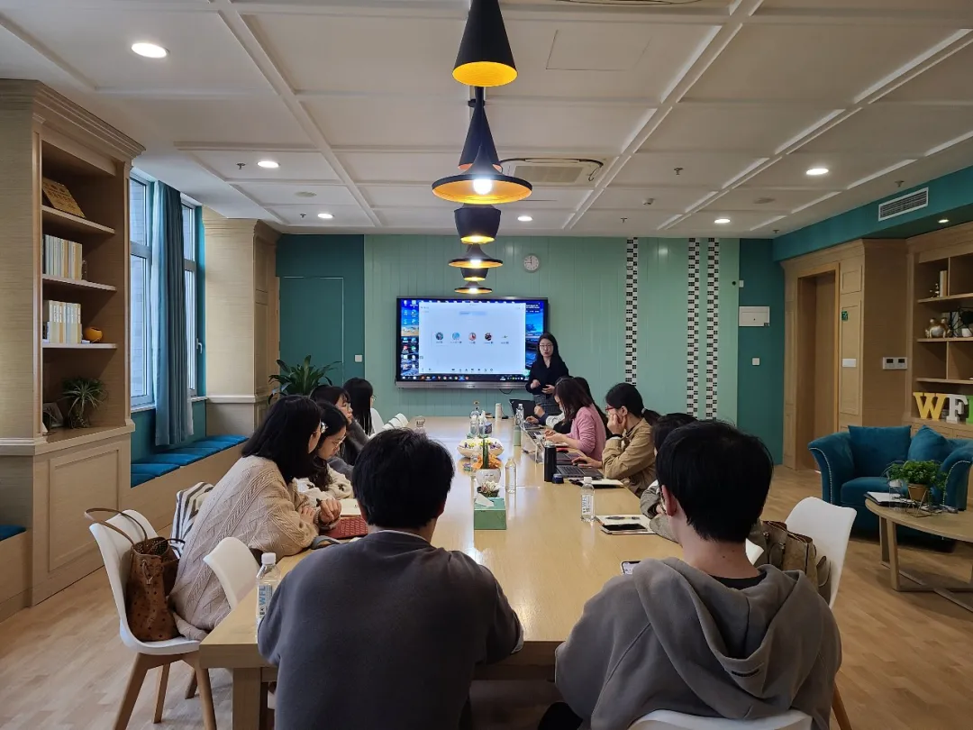 世外教育集团开展数学学科教师核心素养专题培训